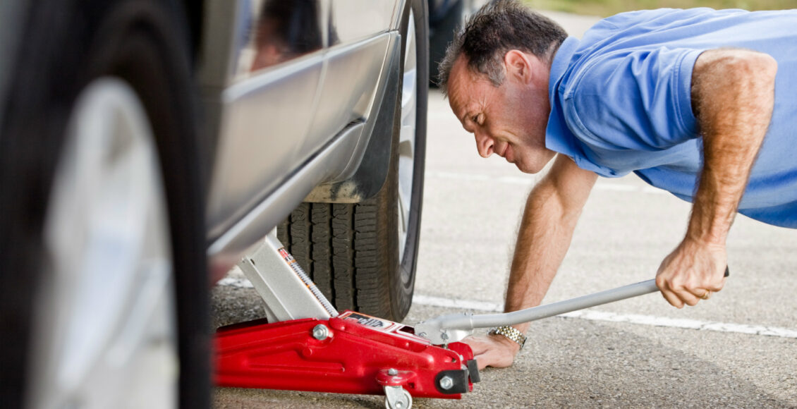 Haynes-How-To-jack-up-a-car