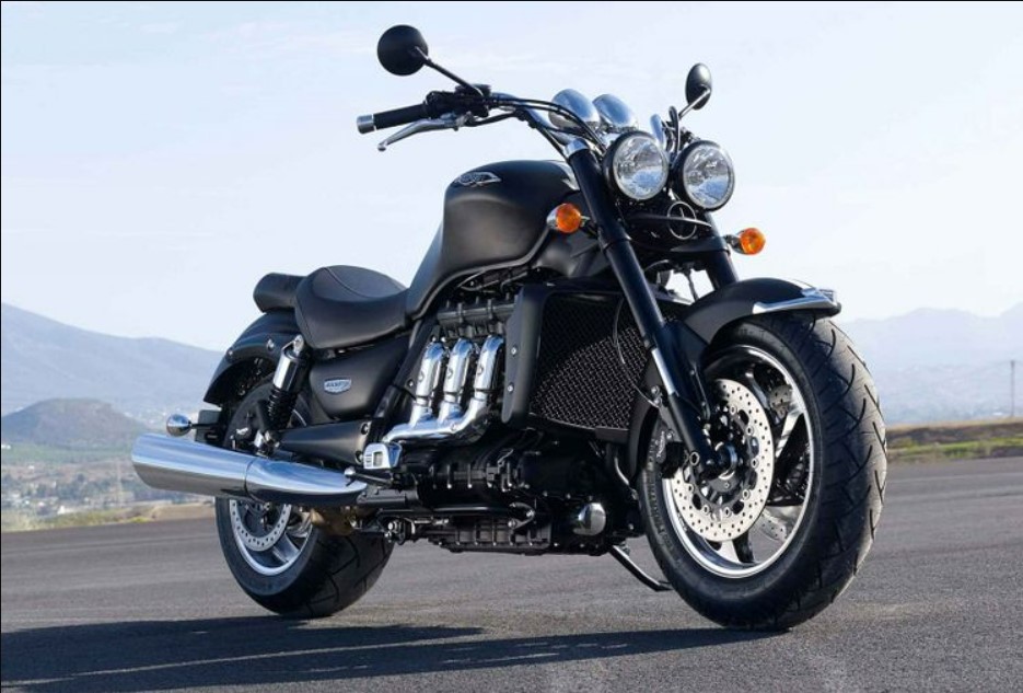 Triumph Rocket III با موتور 2.5 لیتری
